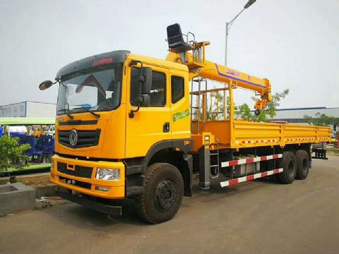 點擊查看詳細信息<br>標題：12噸前二后八隨車吊 閱讀次數(shù)：1710