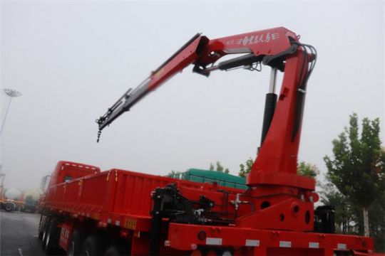 點擊查看詳細信息<br>標題：SQ5S3  5噸折疊臂 閱讀次數：3055